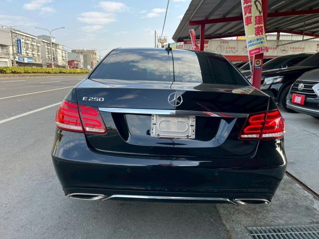 E-CLASS W212  第6張相片