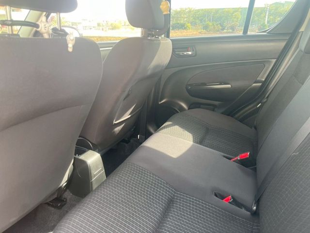 SWIFT  第12張相片