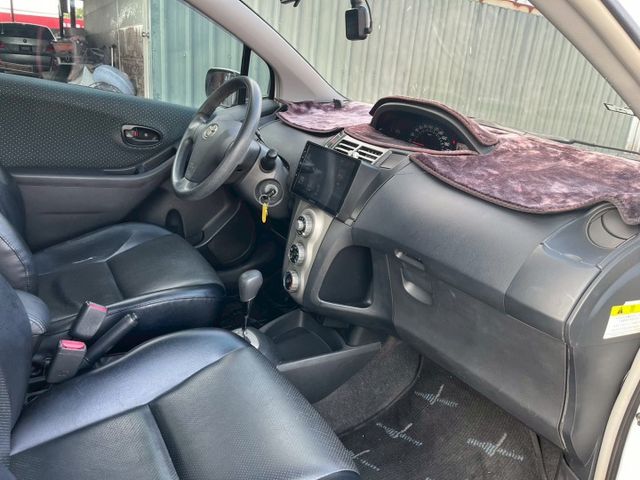 YARIS  第6張相片