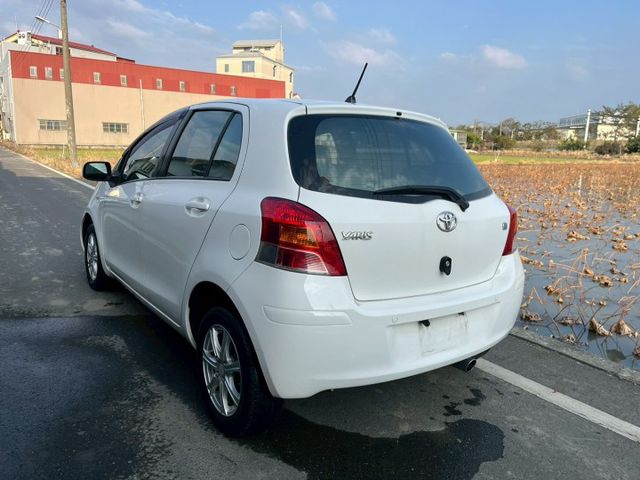 YARIS  第8張相片
