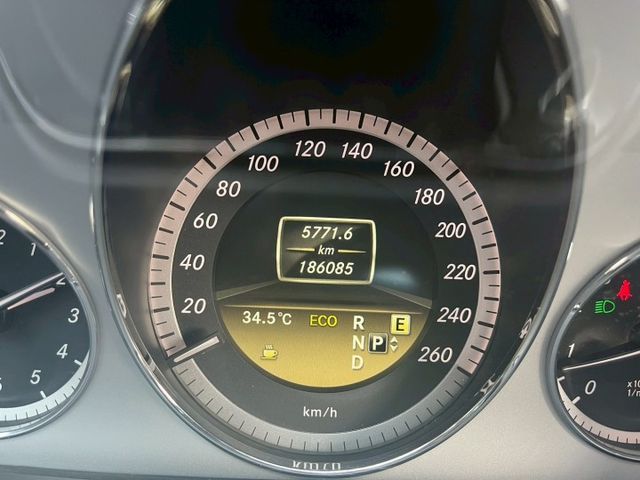 E-CLASS W212  第2張相片