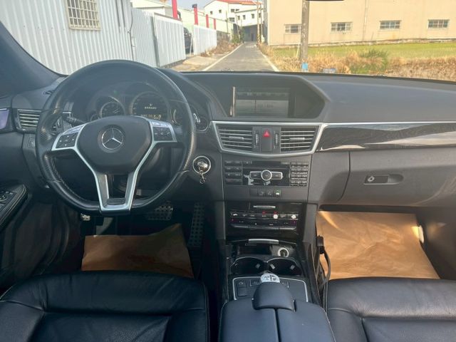 E-CLASS W212  第8張相片