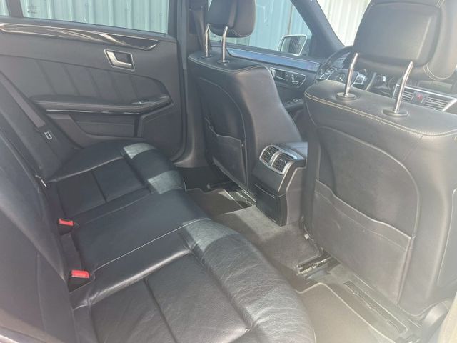 E-CLASS W212  第9張相片