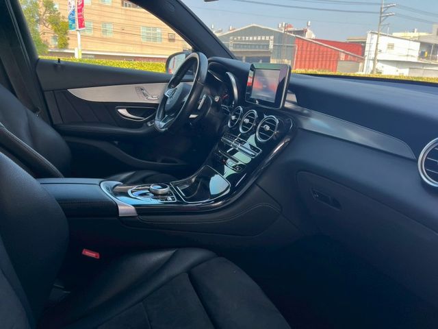 GLC-CLASS  第3張相片