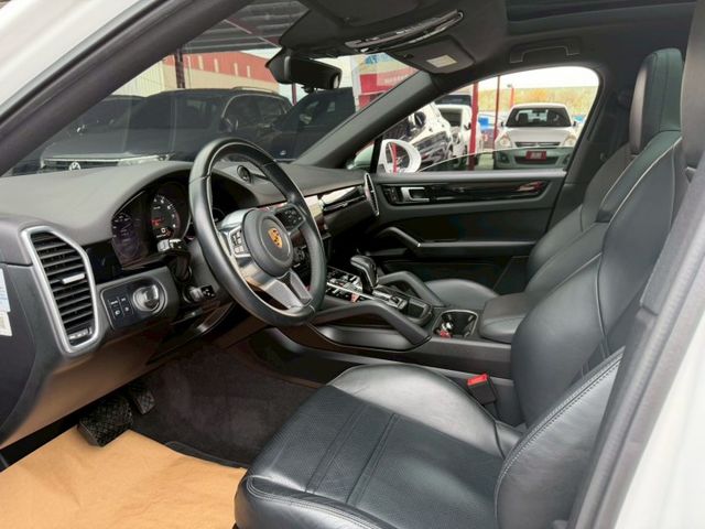 CAYENNE COUPE  第15張相片