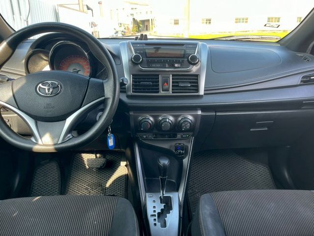 YARIS  第2張相片