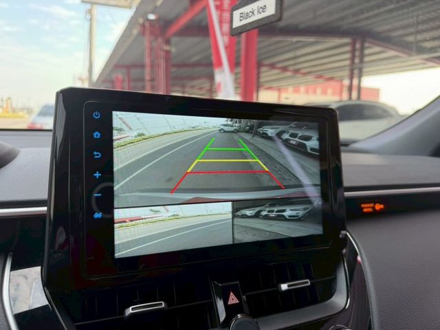 COROLLA CROSS  第12張相片