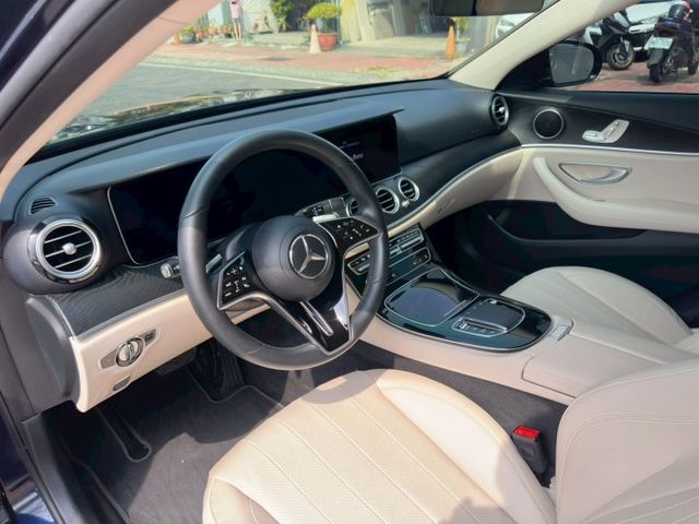 E-CLASS W213  第10張相片