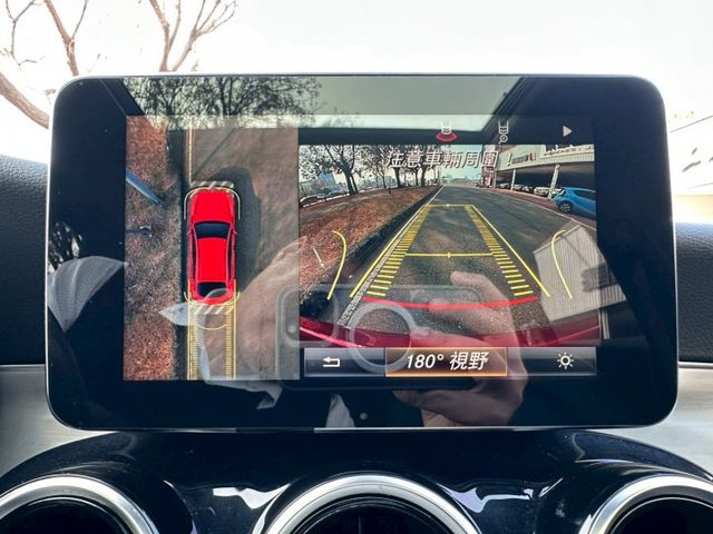 GLC-CLASS COUPE  第16張相片