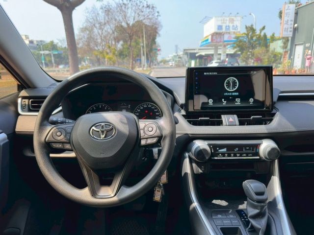 RAV4  第13張相片