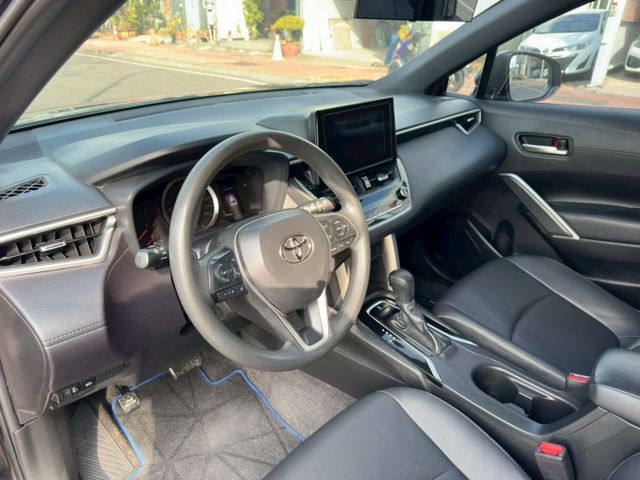 COROLLA CROSS  第8張相片