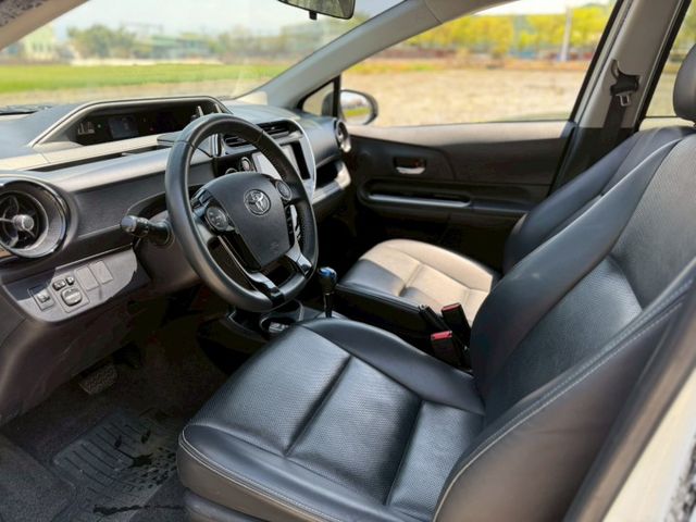 PRIUS  第2張相片