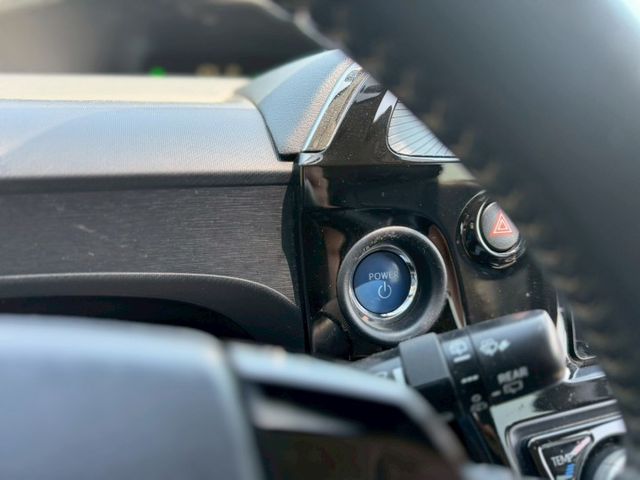 PRIUS  第7張相片