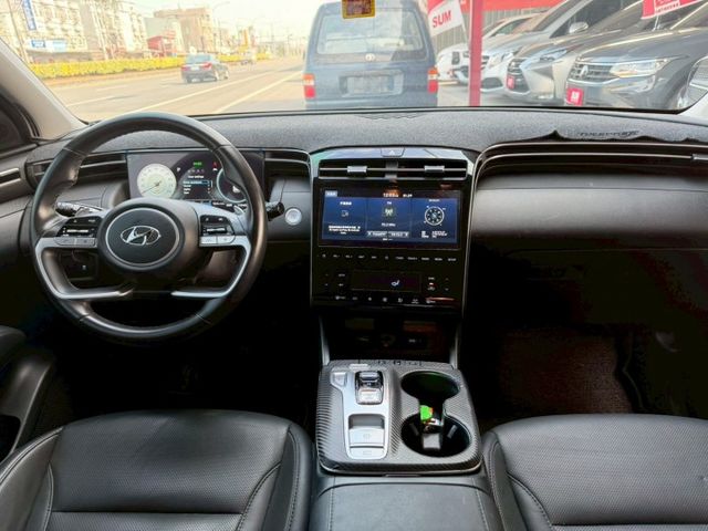 TUCSON L  第2張相片