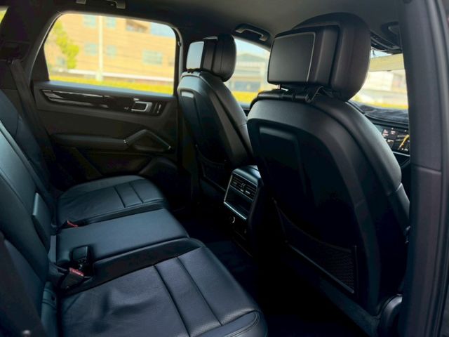 CAYENNE  第3張相片