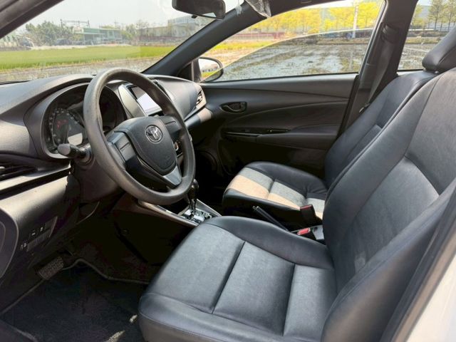 YARIS  第2張相片