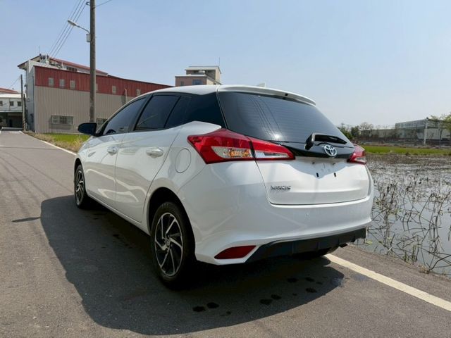 YARIS  第5張相片