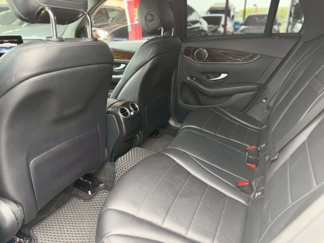 GLC-CLASS  第8張相片