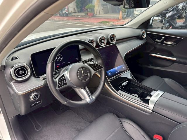 C-CLASS SEDAN W206  第10張相片