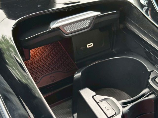 C-CLASS SEDAN W206  第20張相片