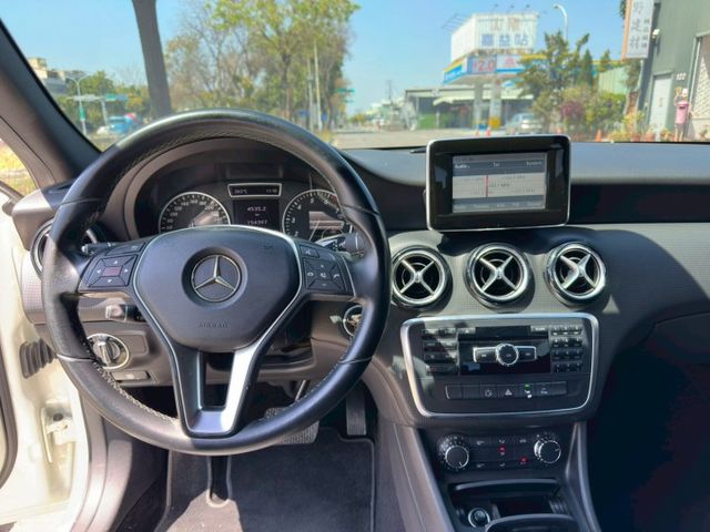 A-CLASS W176  第11張相片