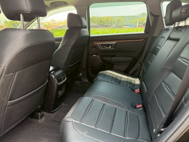 CR-V  第2張相片