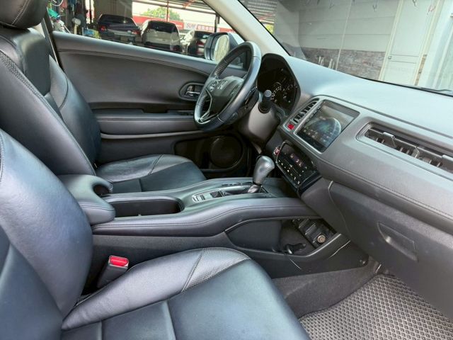 HR-V  第10張相片