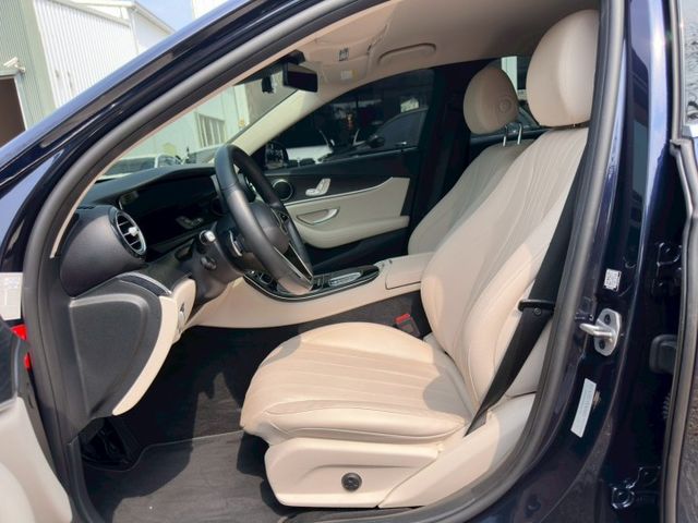 E-CLASS W213  第11張相片