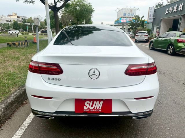 E-CLASS COUPE C207  第3張相片