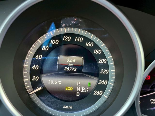 E-CLASS W212  第9張相片