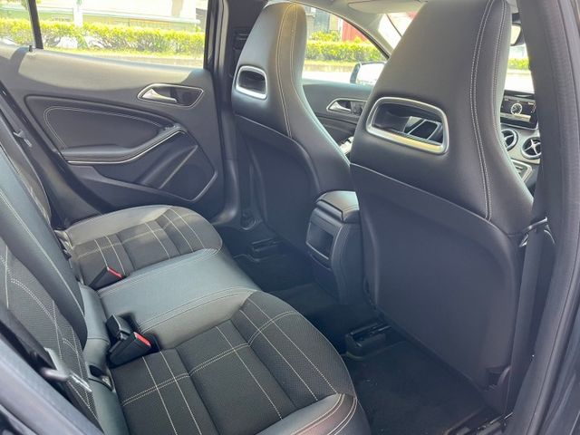 GLA-CLASS X156  第14張相片