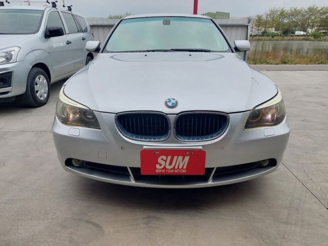 5 SERIES SEDAN E60  第2張相片