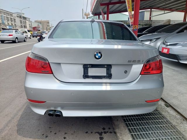 5 SERIES SEDAN E60  第12張相片