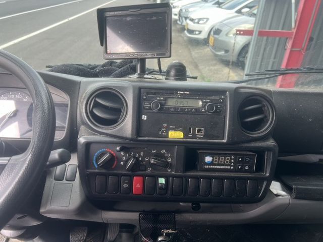 2021年11.5呎HINO冷藏車(可改零下25度冷凍箱)升降尾門,實跑9萬公里,原鈑件  第4張相片