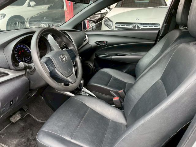 YARIS  第6張相片