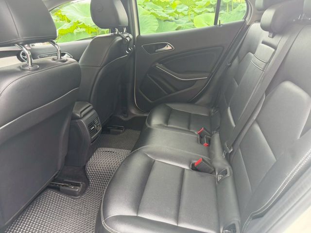 GLA-CLASS X156  第3張相片