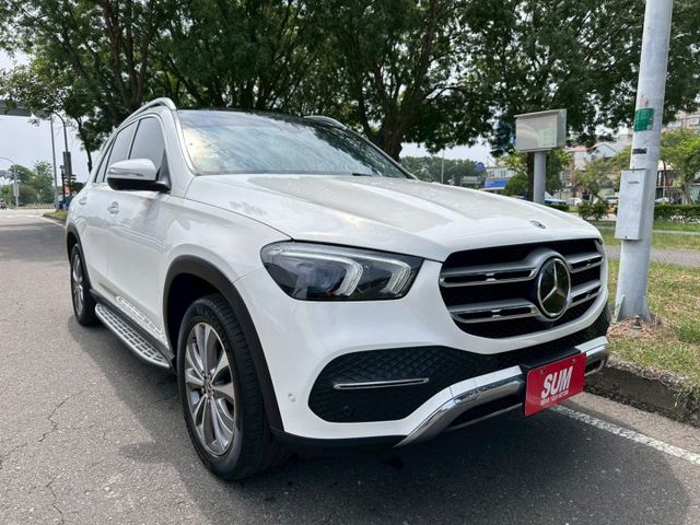 GLE-CLASS  第1張相片