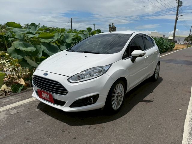 FIESTA  第1張相片