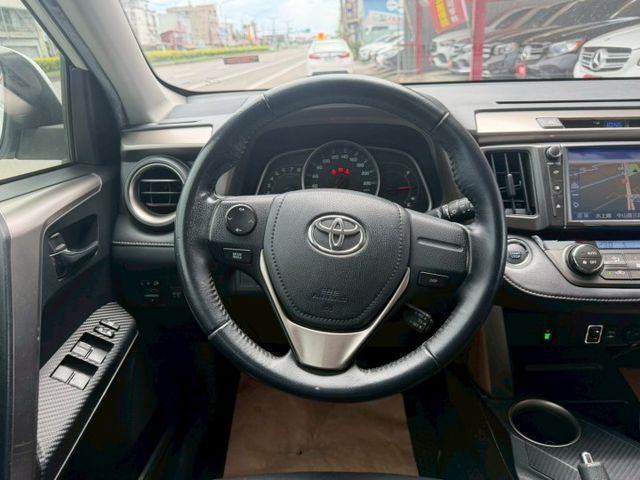 RAV4  第11張相片