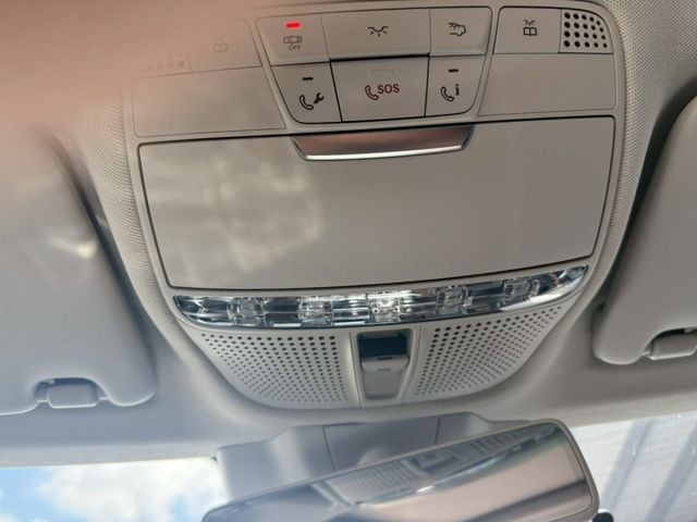 C-CLASS SEDAN W205  第17張相片