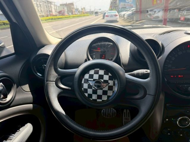 COUNTRYMAN  第6張相片