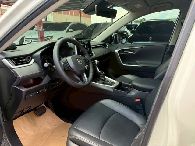 RAV4  第5張相片