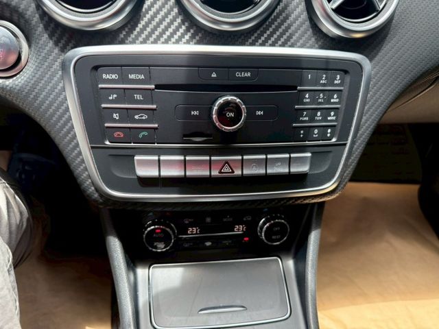 A-CLASS W176  第13張相片