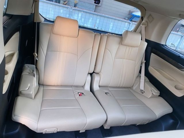 TOYOTA豐田 ALPHARD  第14張相片