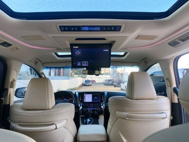 TOYOTA豐田 ALPHARD  第15張相片