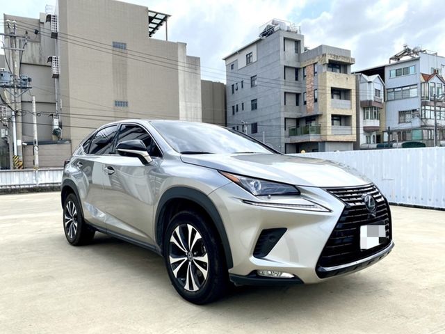 LEXUS凌志 NX200  第12張相片
