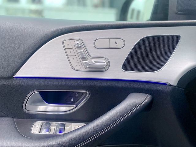M-BENZ賓士 GLE350 4MATIC  第9張相片