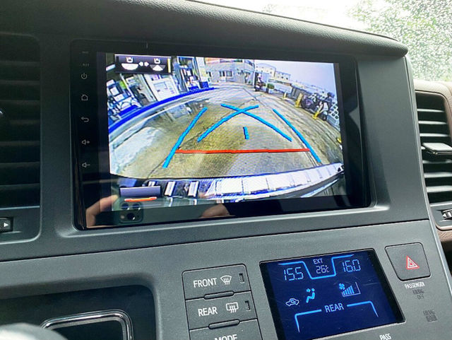 TOYOTA豐田 SIENNA  第6張相片