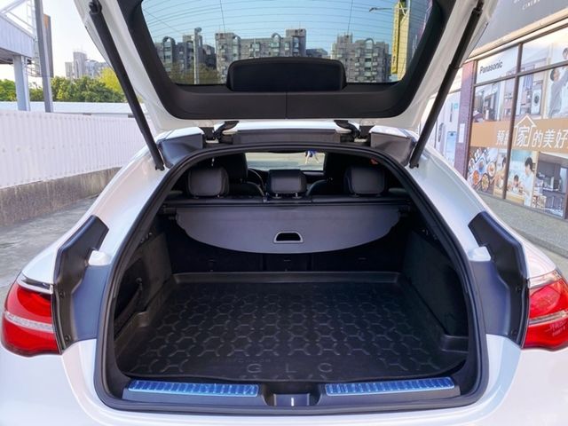 M-BENZ賓士 GLC300 AMG COUPE  第14張相片
