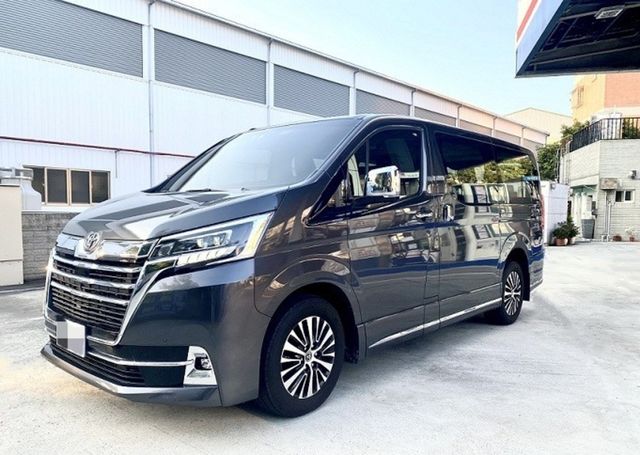 TOYOTA豐田 GRANVIA  第1張相片